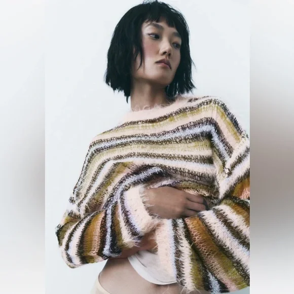 sarameri♡ Zara | Sweaters | Zara Metallic Striped Drop Stitch Knit